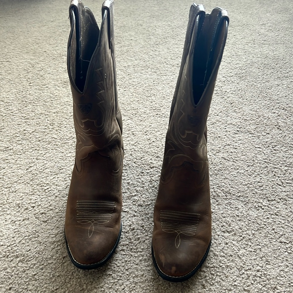 Worn once cowgirl boots